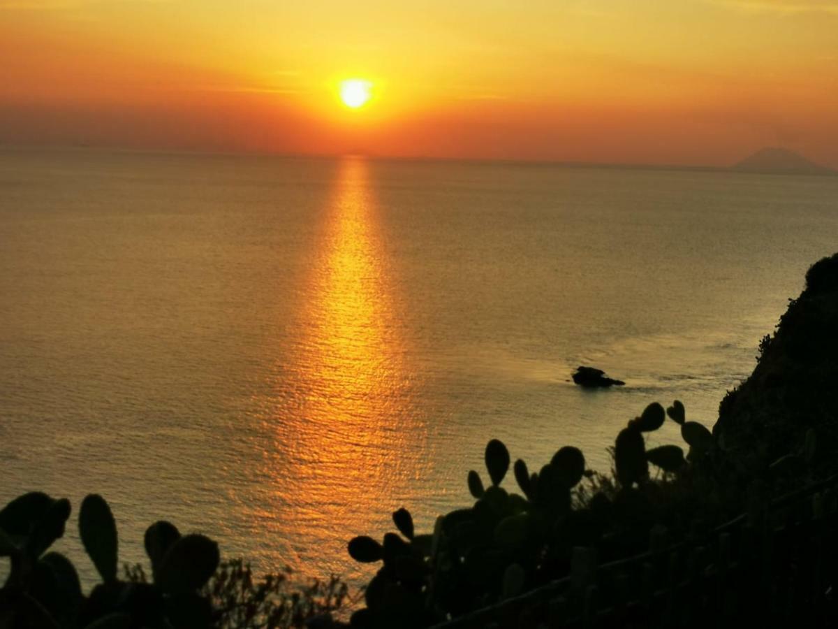 Villettemire Capo Vaticano Exterior foto